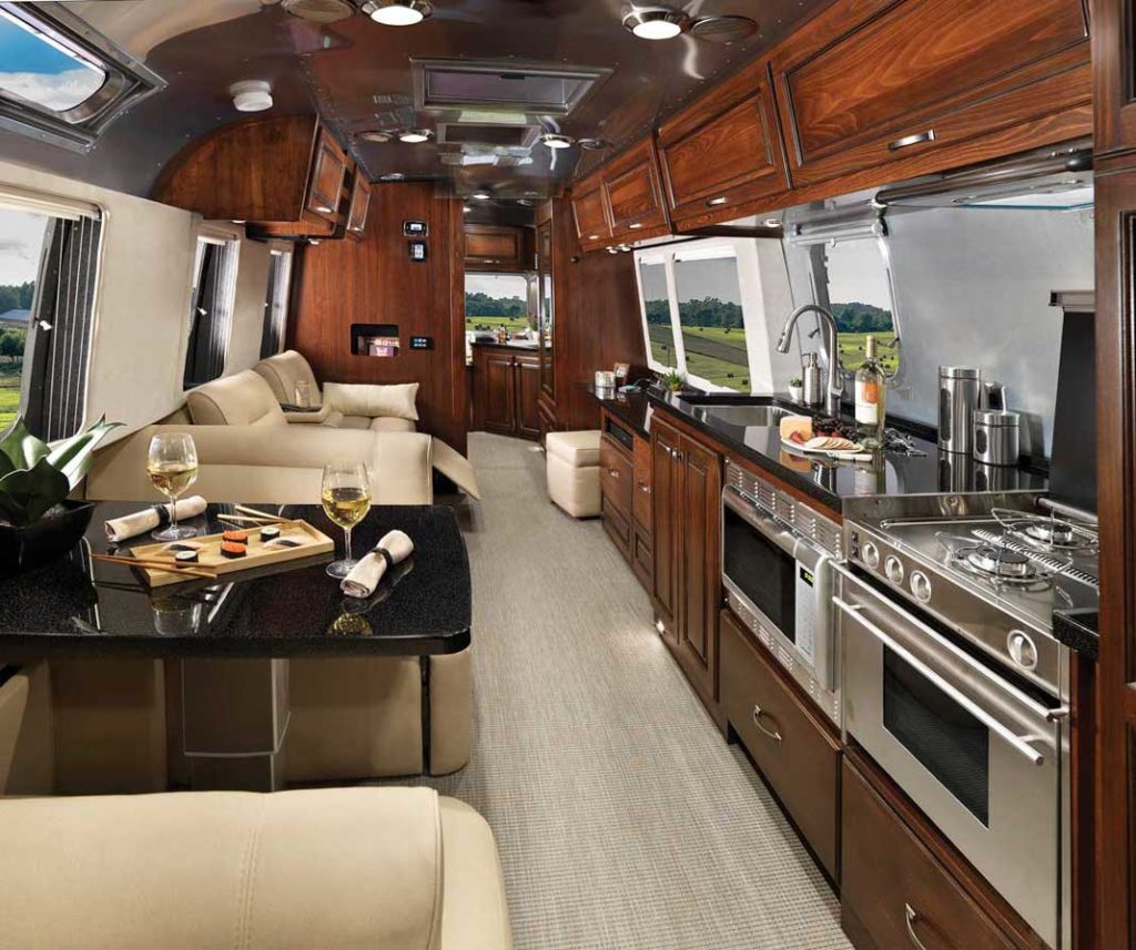 Airstream Classic Comfortably Travel With Four Guests
