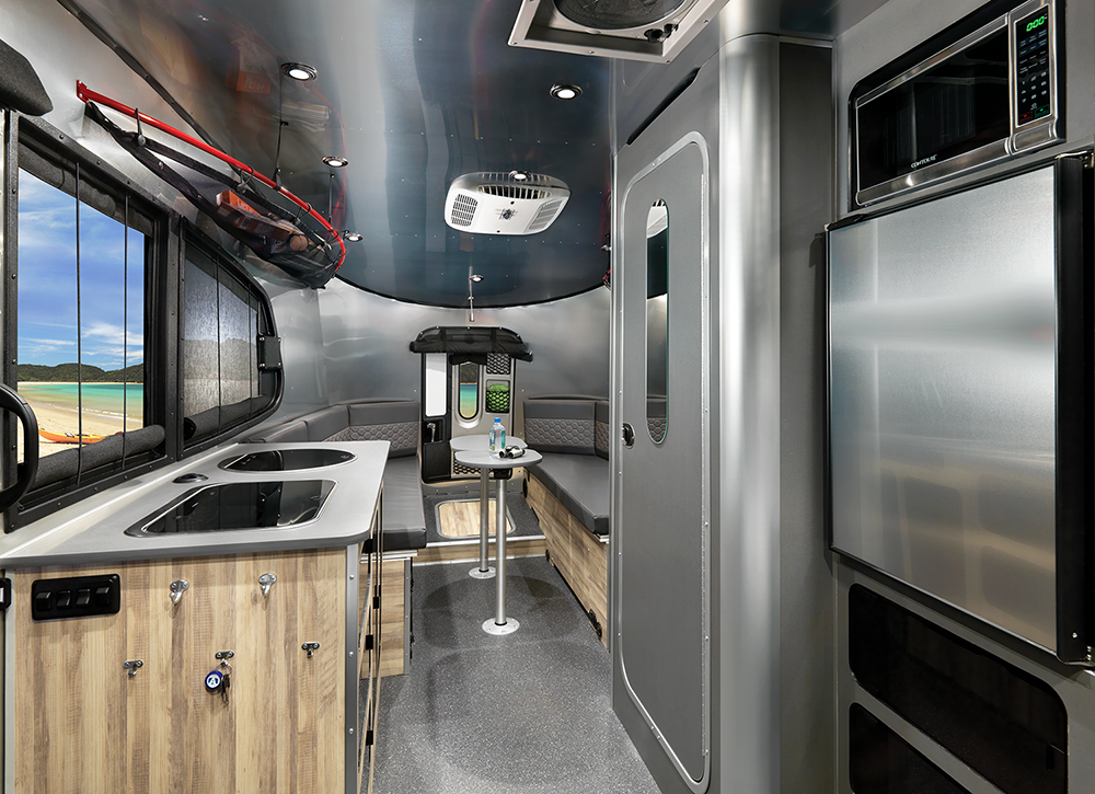 Basecamp 20 interior