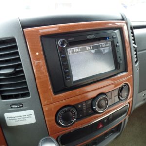 2014 Itasca Navion 24J