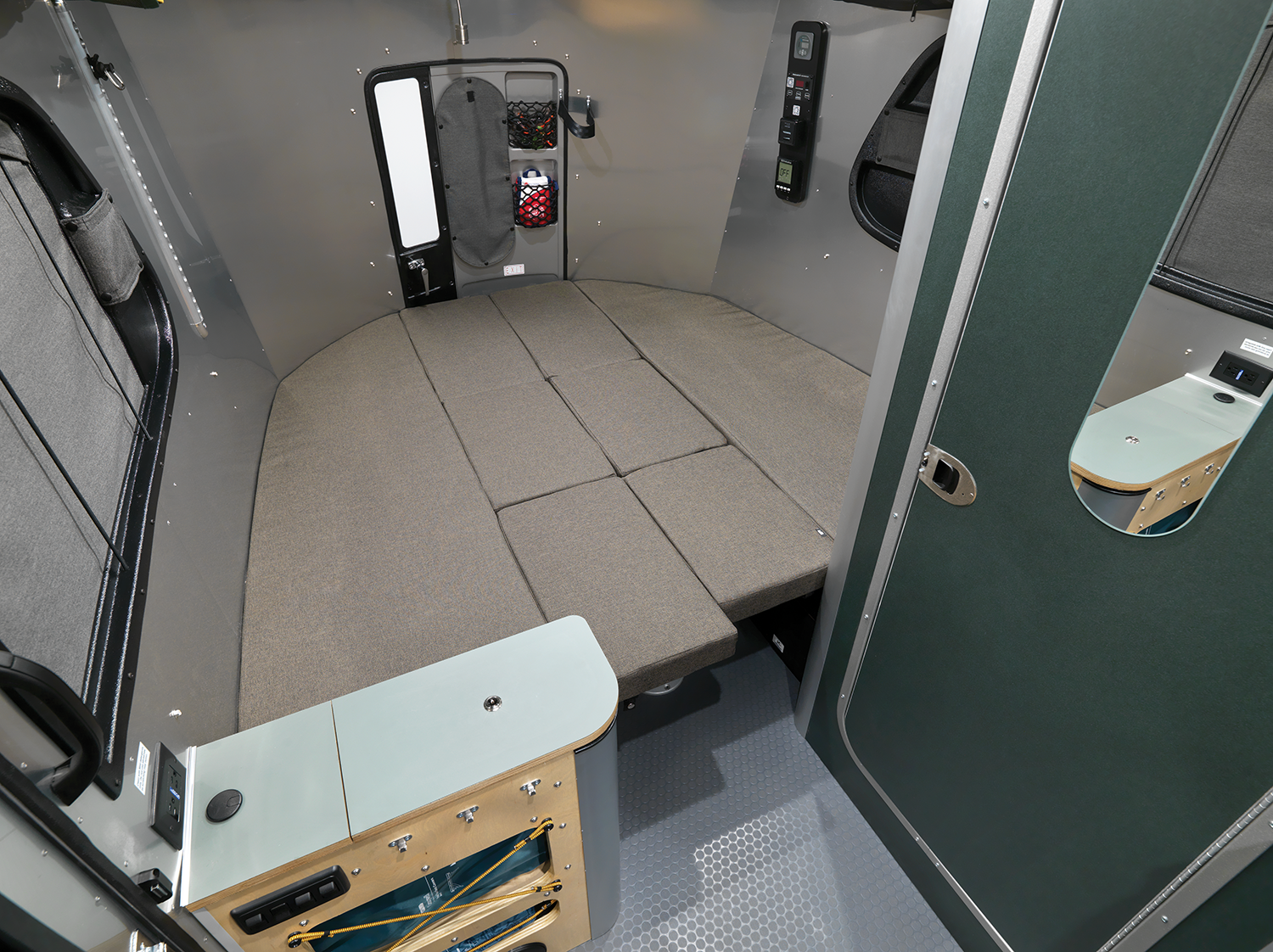 2023 REI Co-op Special Edition Basecamp Interior_107629 WEB.png