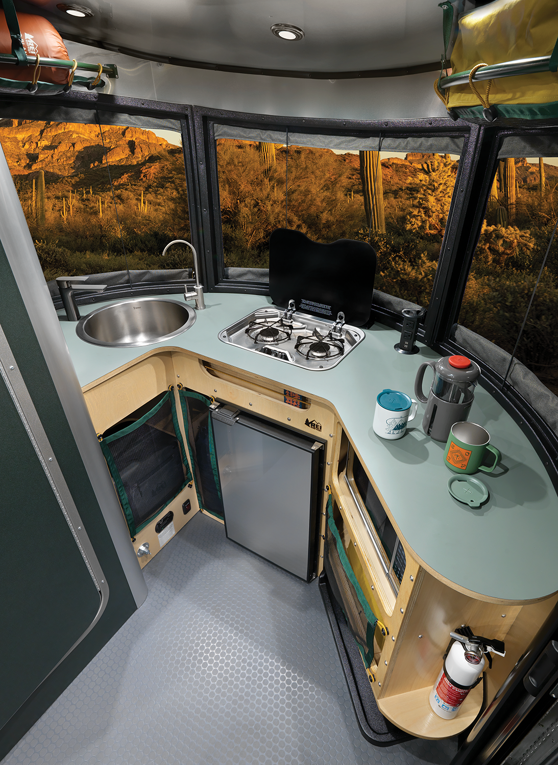 2023 REI Co-op Special Edition Basecamp Interior_107765 WEB.png