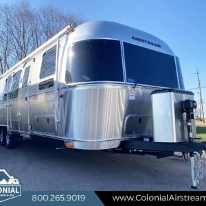 2024 Airstream Flying Cloud 30FBT Office