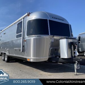 2024 Airstream Globetrotter 27FBT Twin