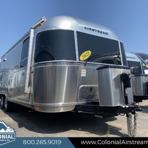 2022 Airstream Globetrotter 27FBT Twin