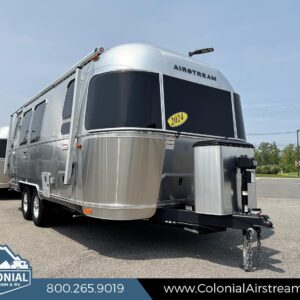 2024 Airstream International 23FBT Twin